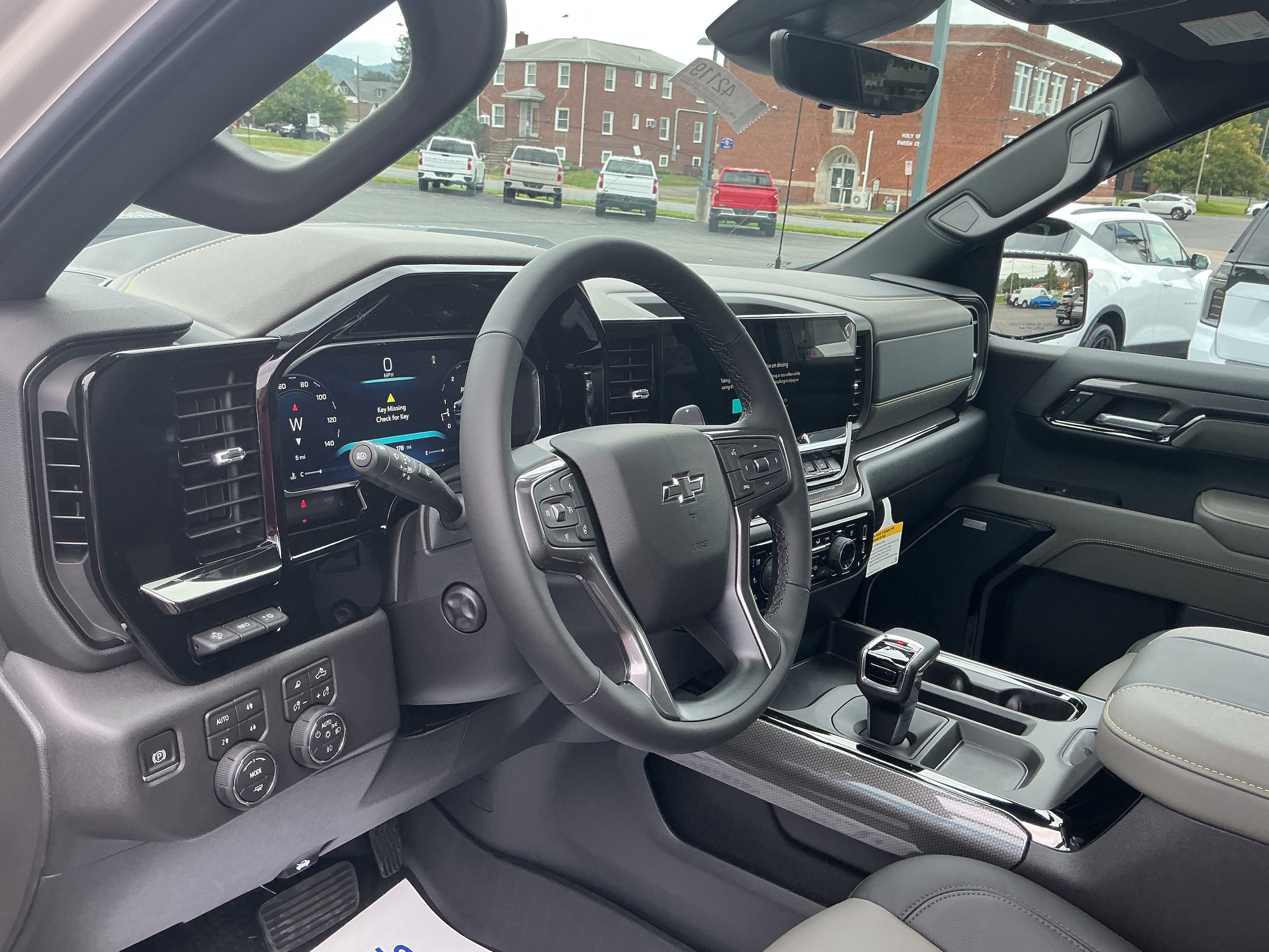2026 Chevrolet Silverado 1500 ZR2 - Photo 15