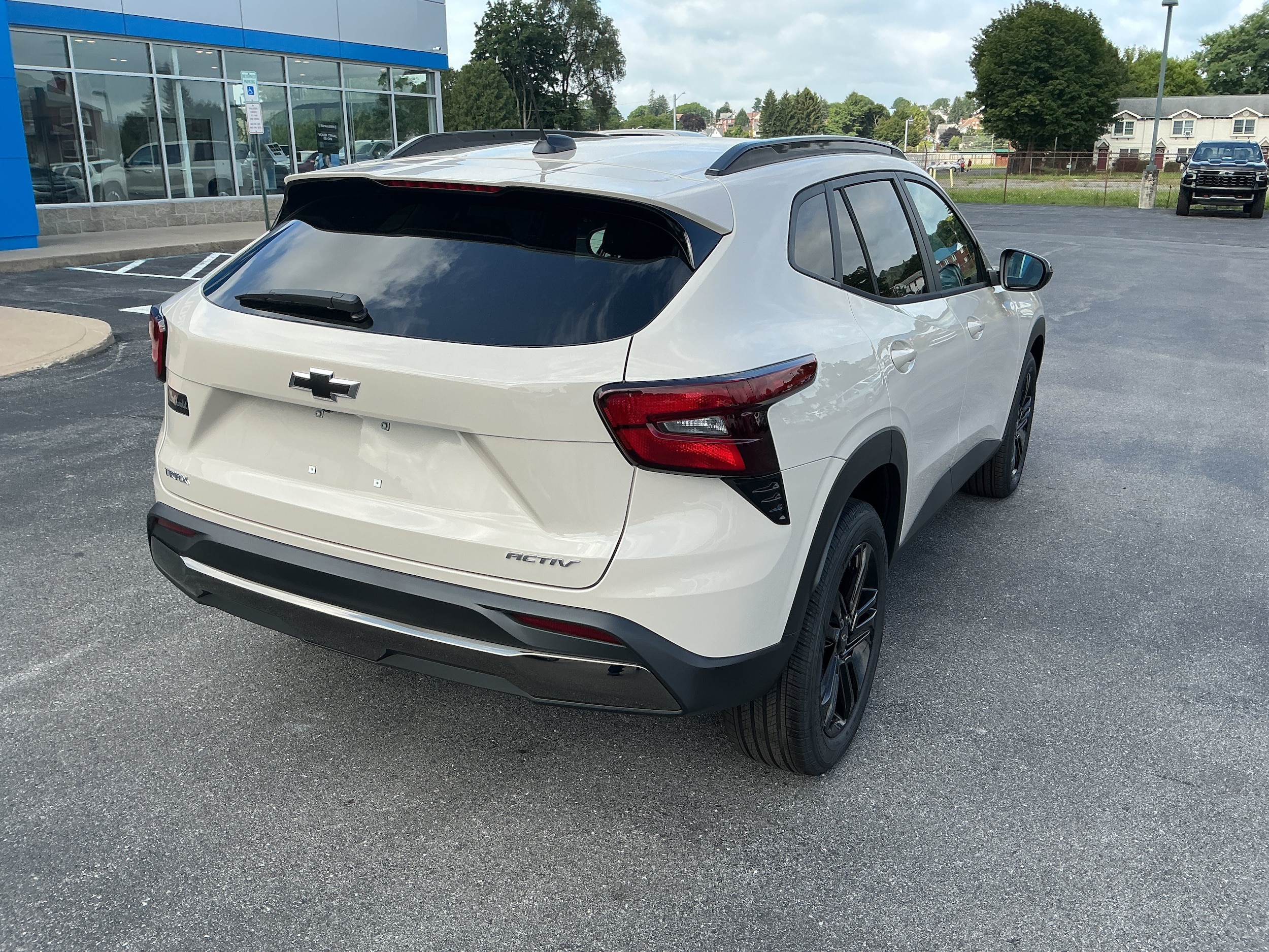2026 Chevrolet Trax Activ - Photo 8