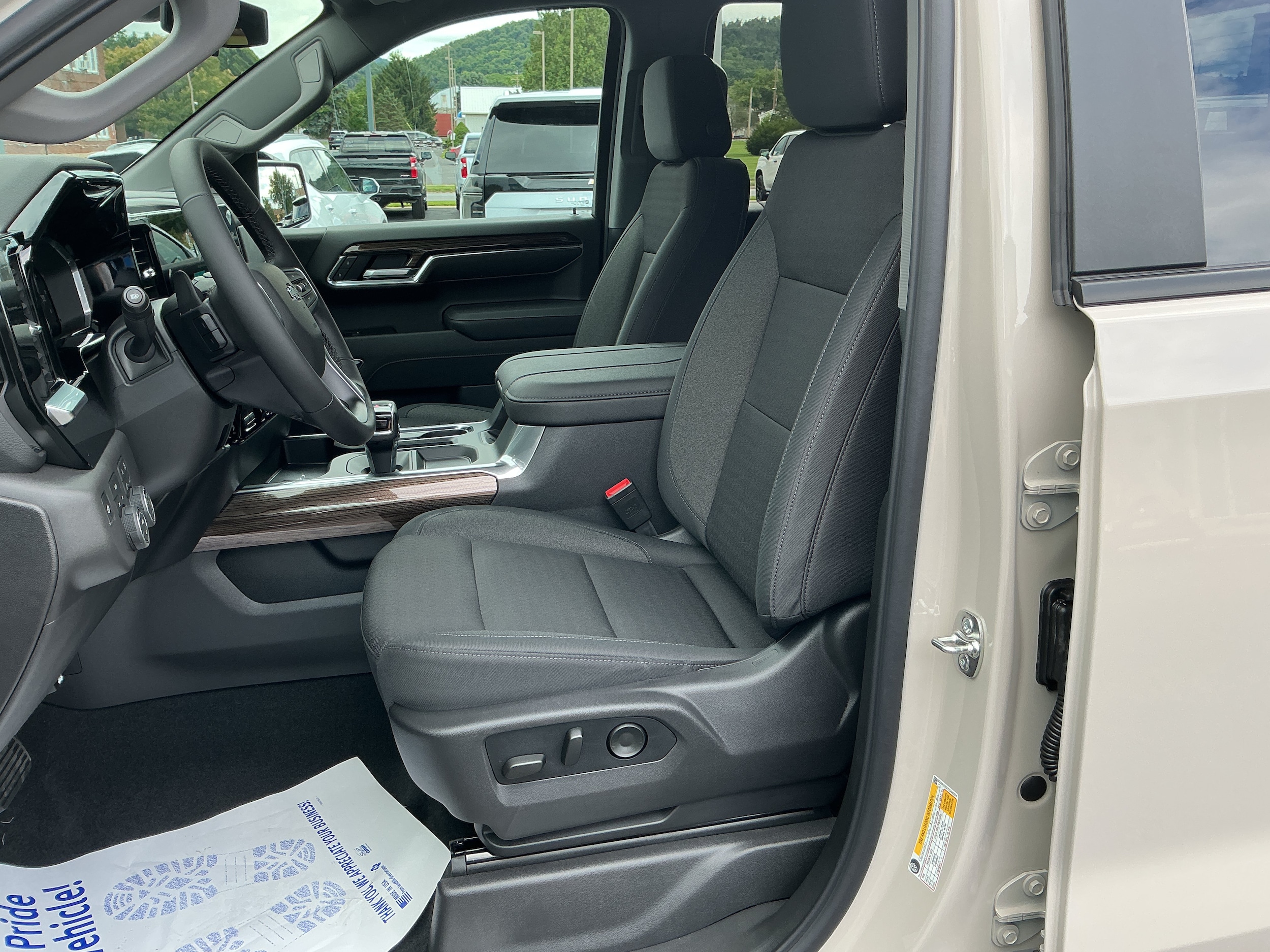 2026 Chevrolet Silverado 1500 RST - Photo 11