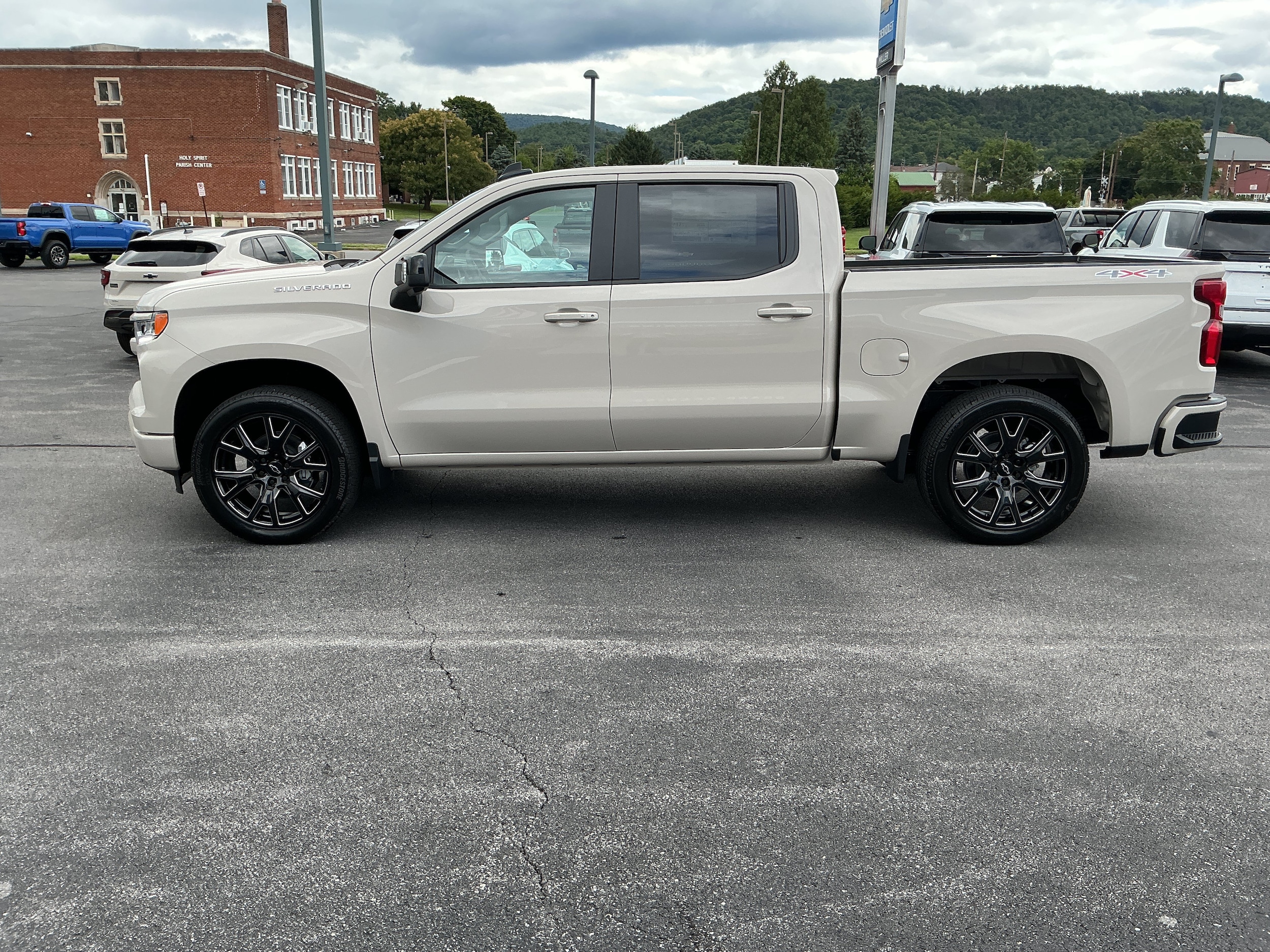 2026 Chevrolet Silverado 1500 RST - Photo 5