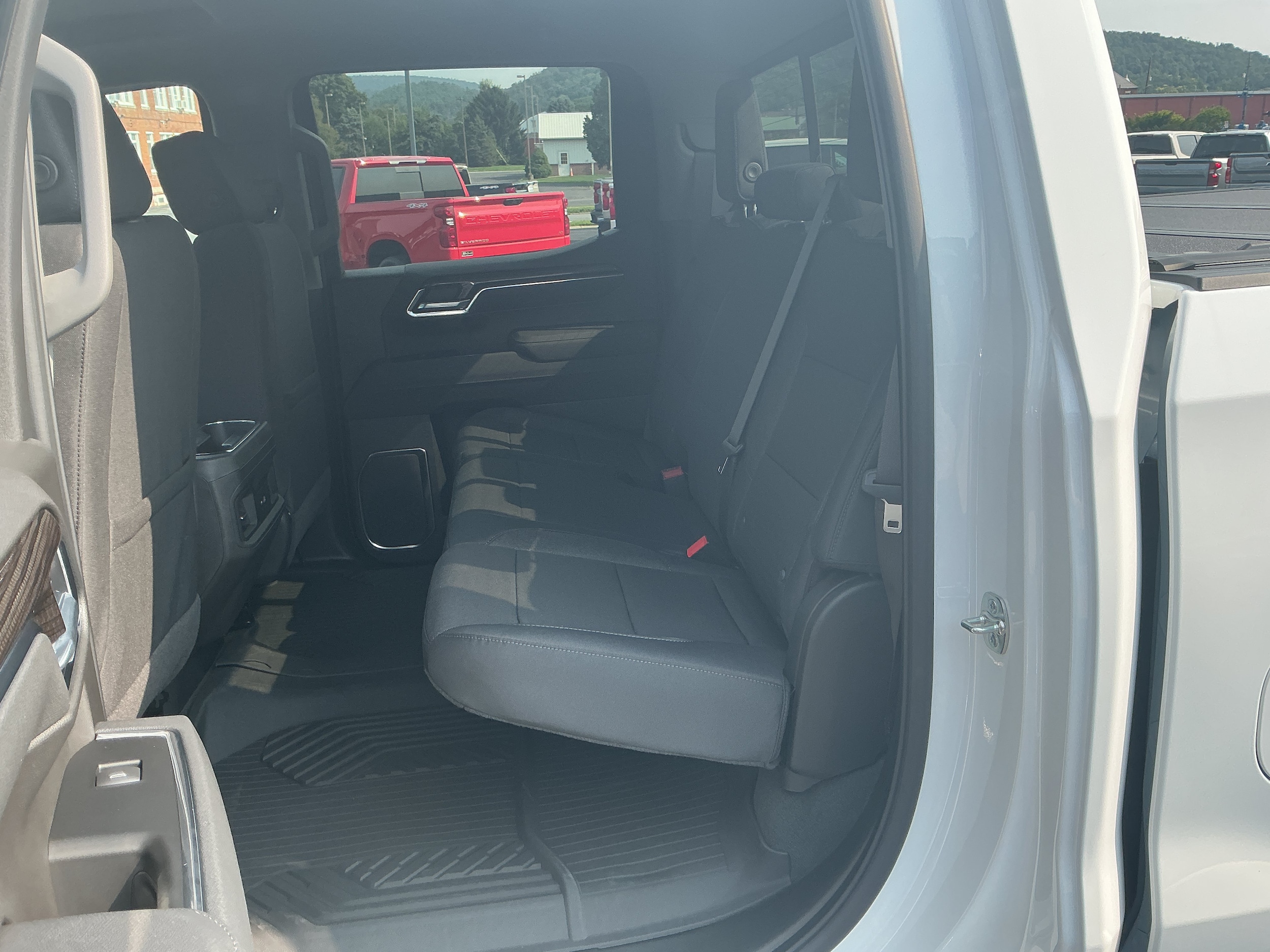 2026 Chevrolet Silverado 1500 RST - Photo 16