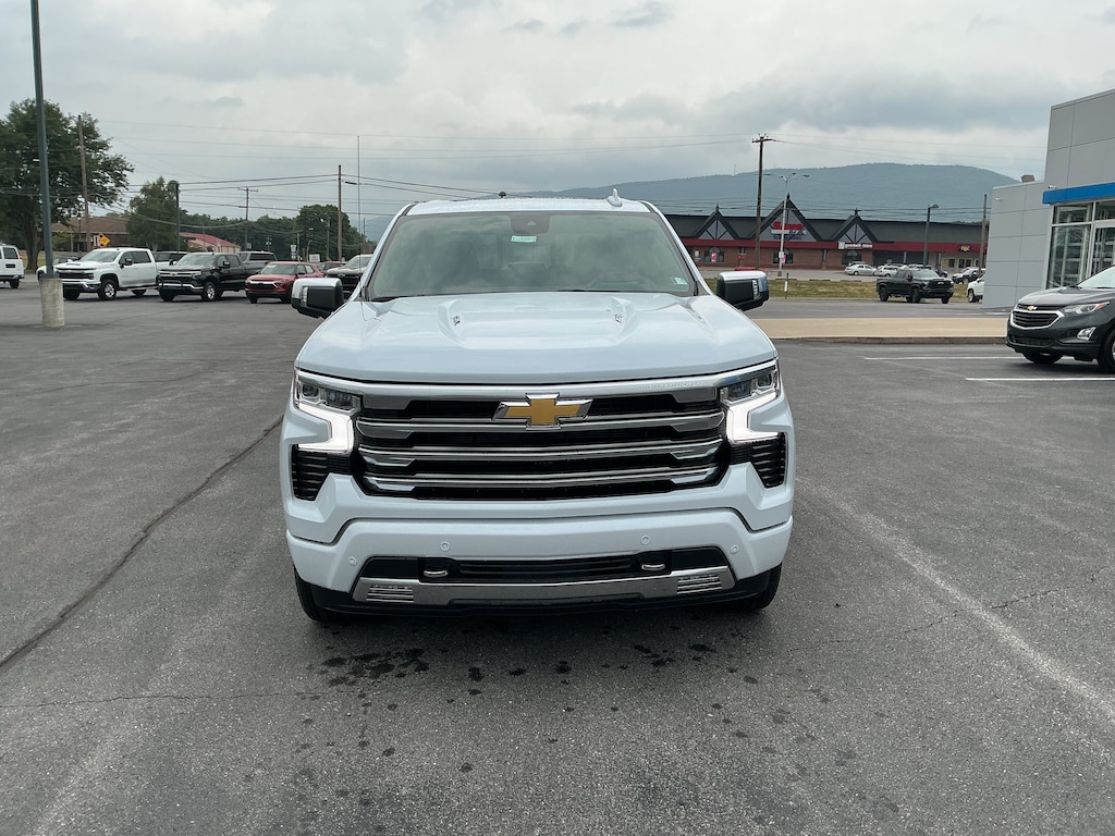 New 2026 Chevrolet Silverado 1500 High Country Truck