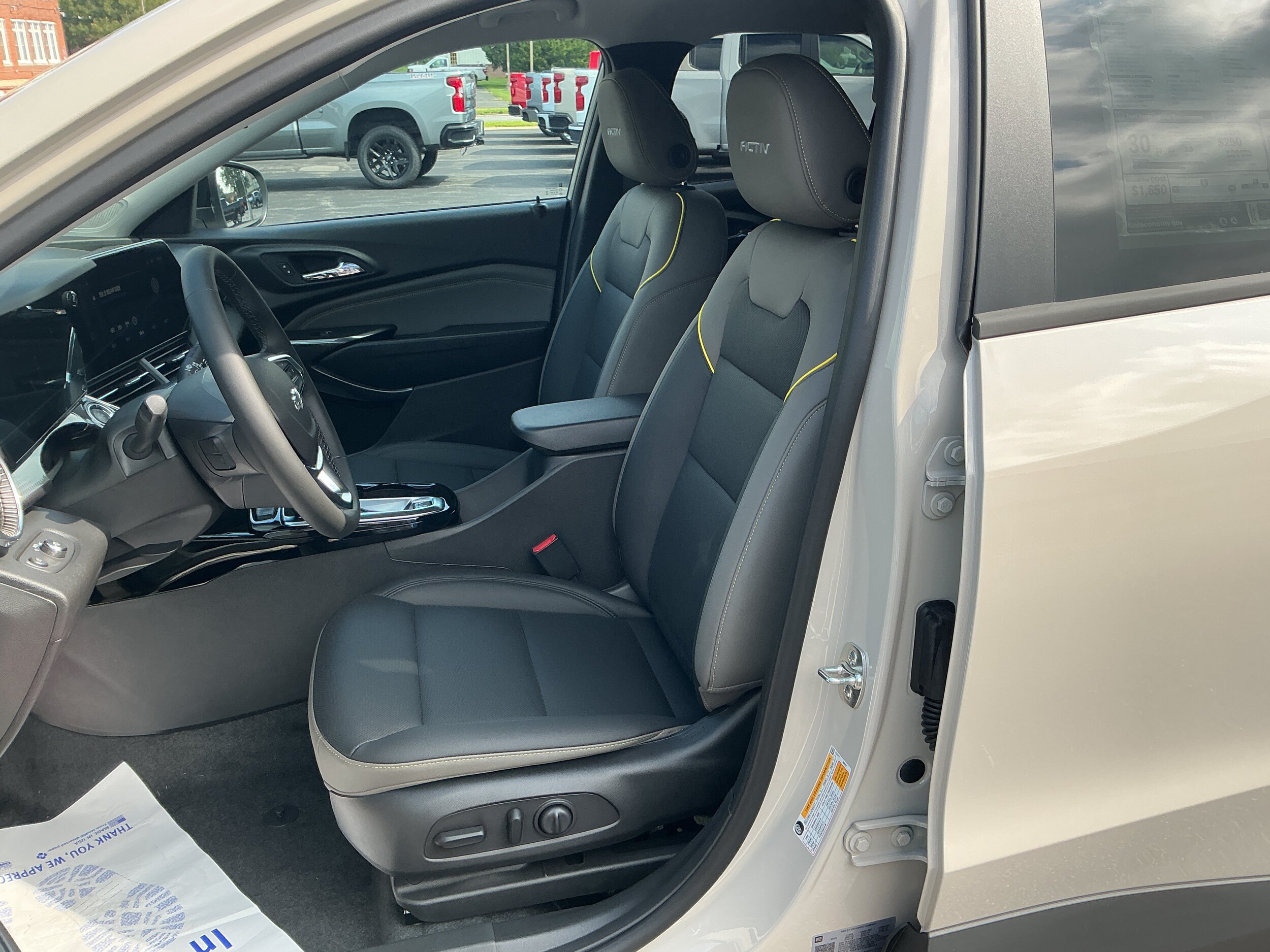 2026 Chevrolet Trax Activ - Photo 11