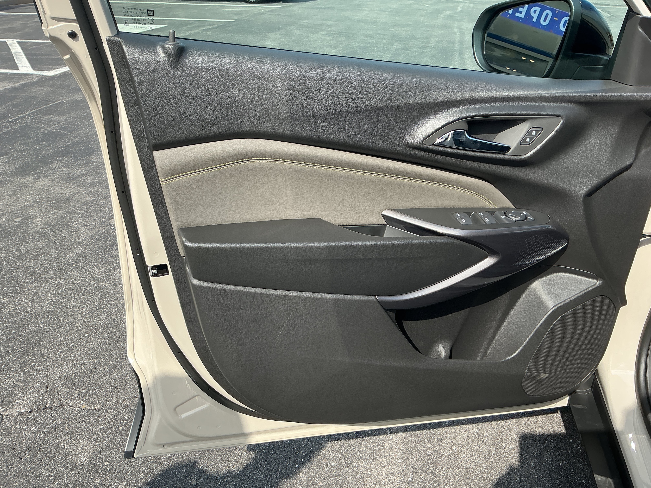 2026 Chevrolet Trax Activ - Photo 13