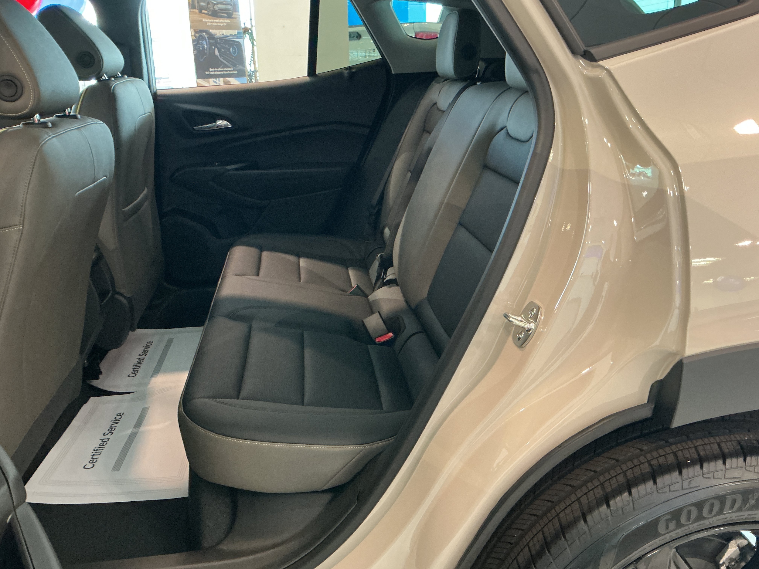 2026 Chevrolet Trax Activ - Photo 10