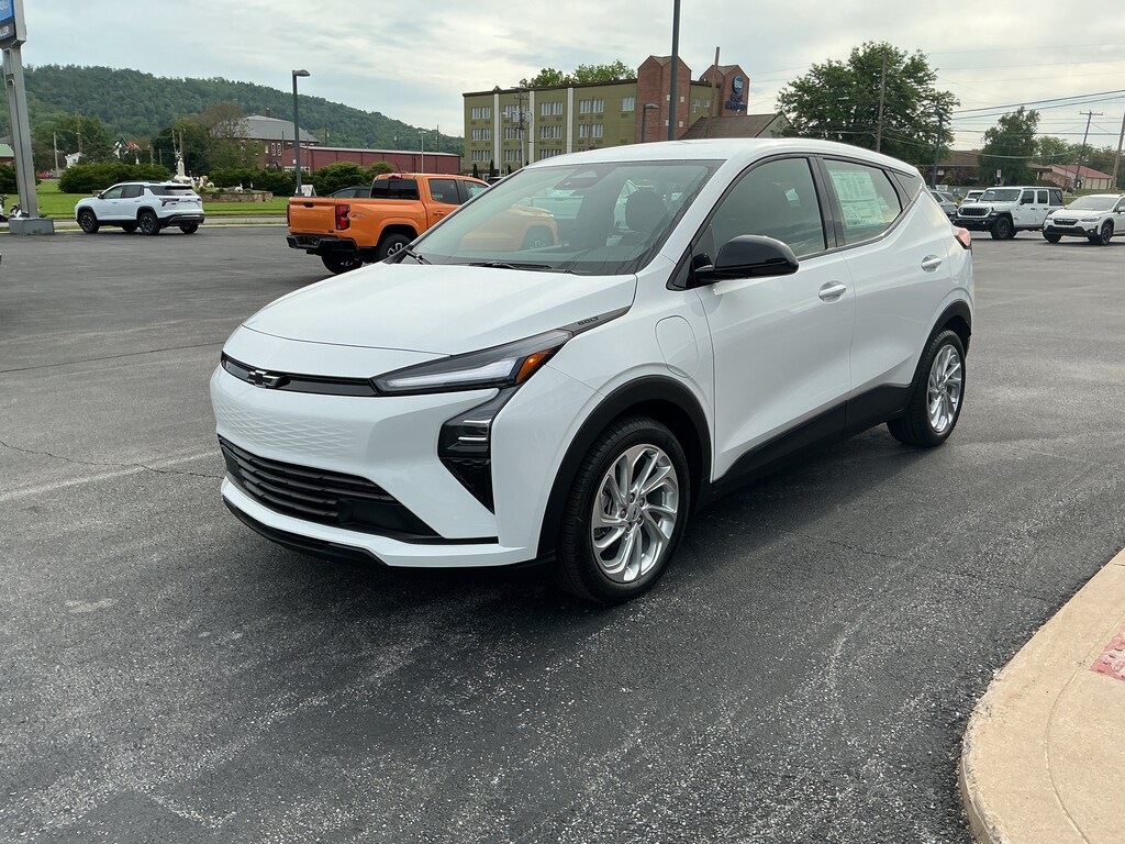 New 2027 Chevrolet Bolt LT SUV