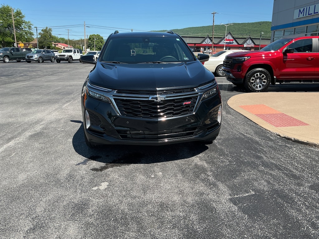 Used 2023 Chevrolet Equinox RS SUV