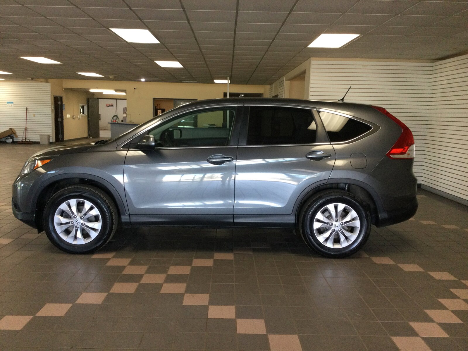 Used 2013 Honda CR-V EX with VIN 2HKRM4H59DH682274 for sale in Hermantown, Minnesota