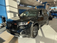 2025 Honda Pilot TrailSport SUV