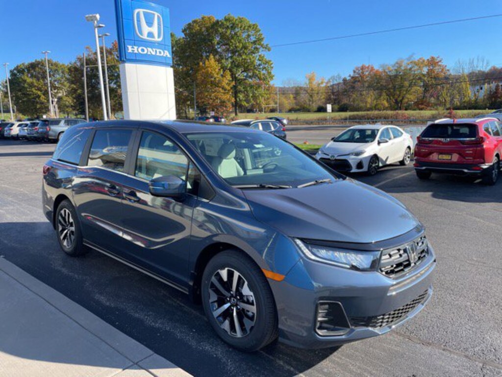 New 2026 Honda Odyssey EX-L Van Passenger