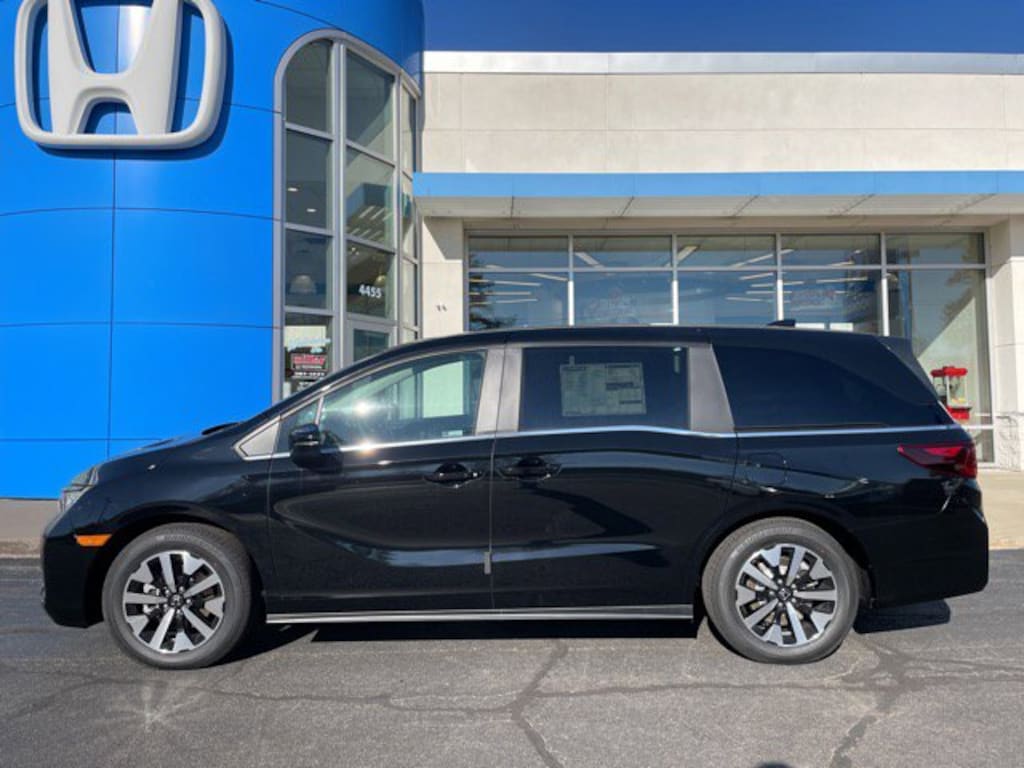 New 2026 Honda Odyssey EX-L Van Passenger