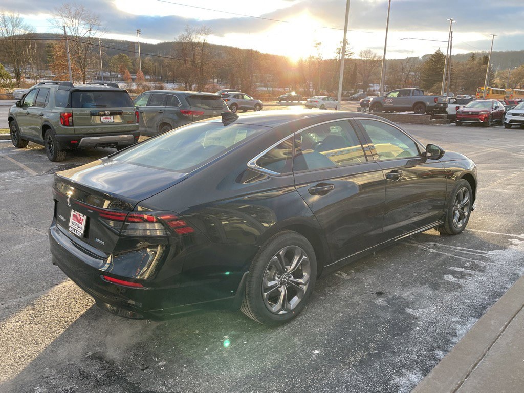 New 2025 Honda Accord Hybrid EX-L Sedan