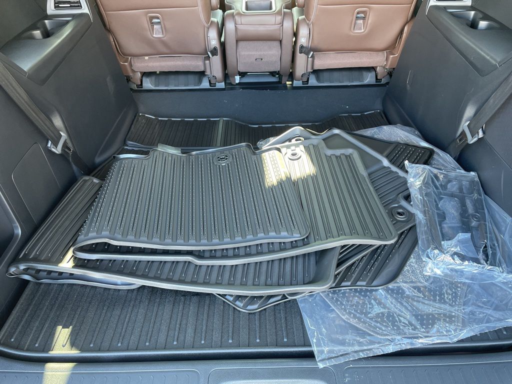 2026 Honda Odyssey Touring - Photo 25