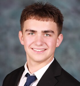 Staff member Gabe Simmons from ID_9ab37eb9b021