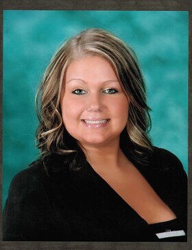 Staff member Rebecca Owen from ID_911b6dc7dcec