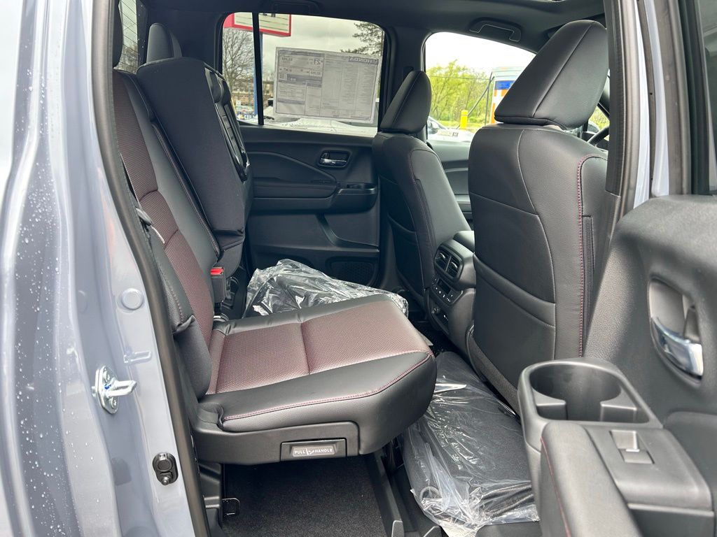 2026 Honda Ridgeline Black Edition - Photo 8