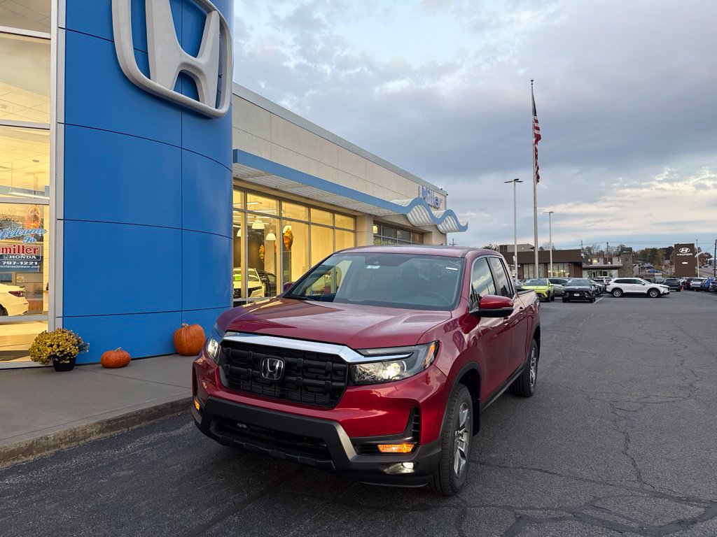 New 2026 Honda Ridgeline RTL Truck Crew Cab