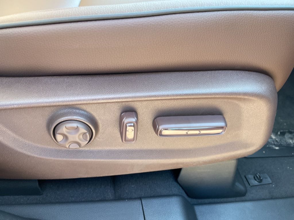 2026 Honda Odyssey Touring - Photo 11