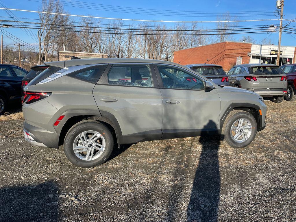 New 2026 Hyundai Tucson SE SUV
