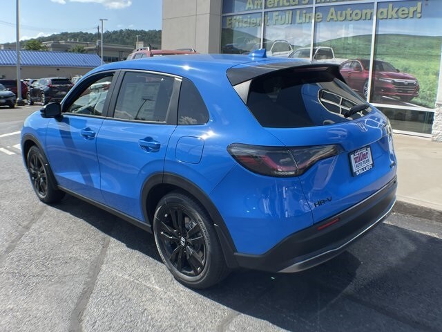 2026 Honda HR-V Sport photo 3