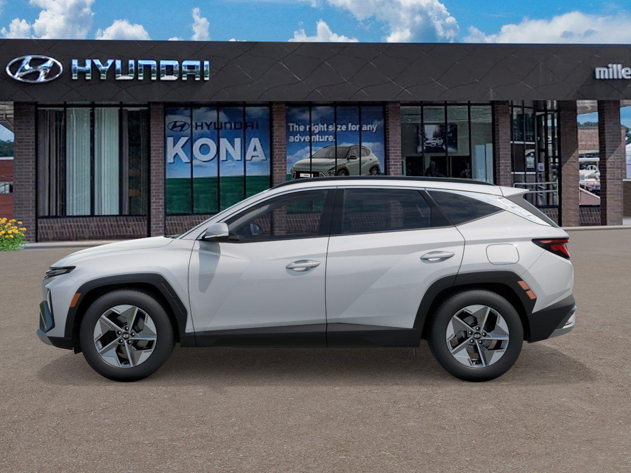 2025 Hyundai Tucson SEL photo 3