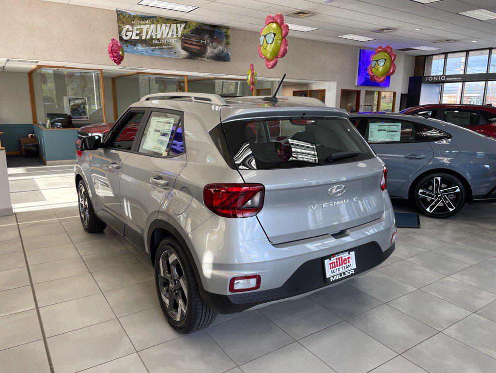 New 2026 Hyundai Venue SEL SUV