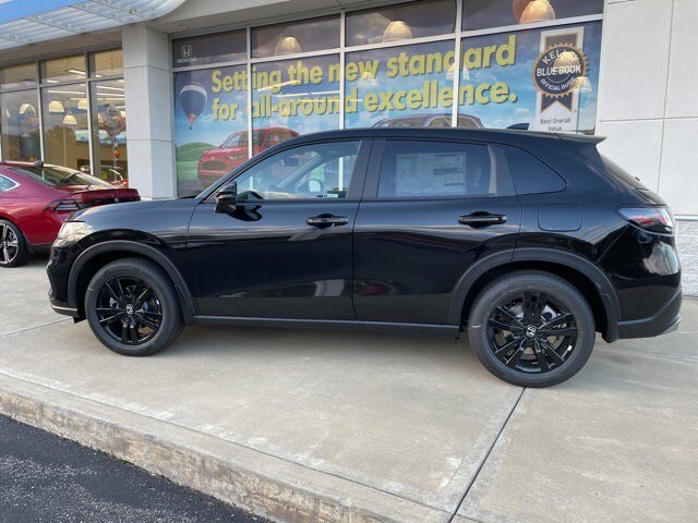 2026 Honda HR-V Sport photo 2