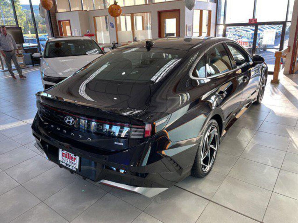 New 2026 Hyundai Sonata SEL Sport Sedan