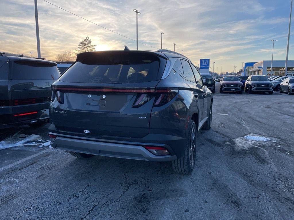 New 2026 Hyundai Tucson Limited AWD SUV