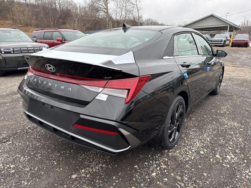 New 2026 Hyundai Elantra SEL Sport Sedan