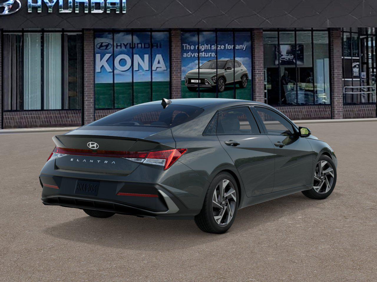 2025 Hyundai Elantra SEL Sport photo 3
