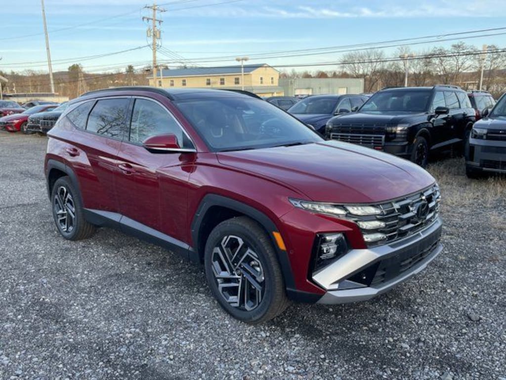New 2025 Hyundai Tucson Limited AWD SUV