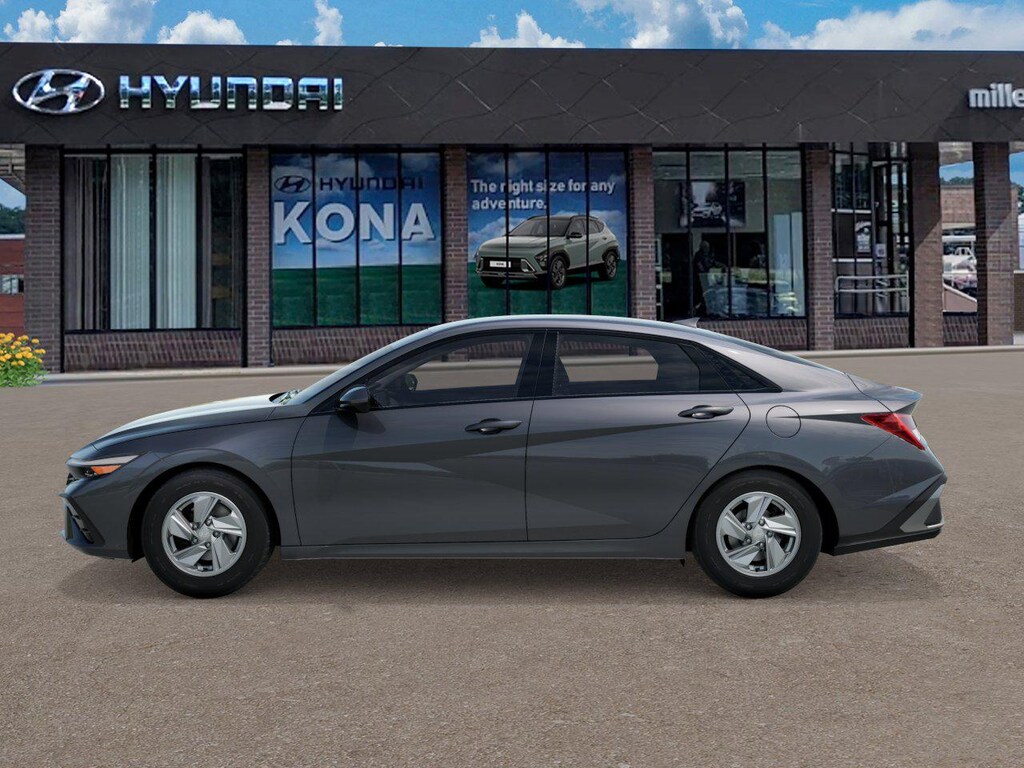 New 2026 Hyundai Elantra SE Sedan