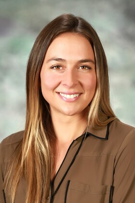 Staff member Jenna Battaglini from ID_299d09