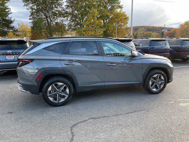 2025 Hyundai Tucson SEL Convenience photo 3