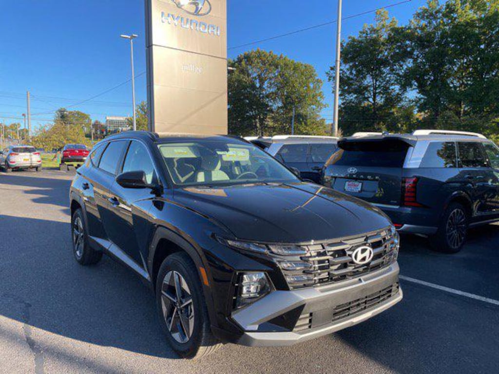 New 2026 Hyundai Tucson SEL AWD SUV