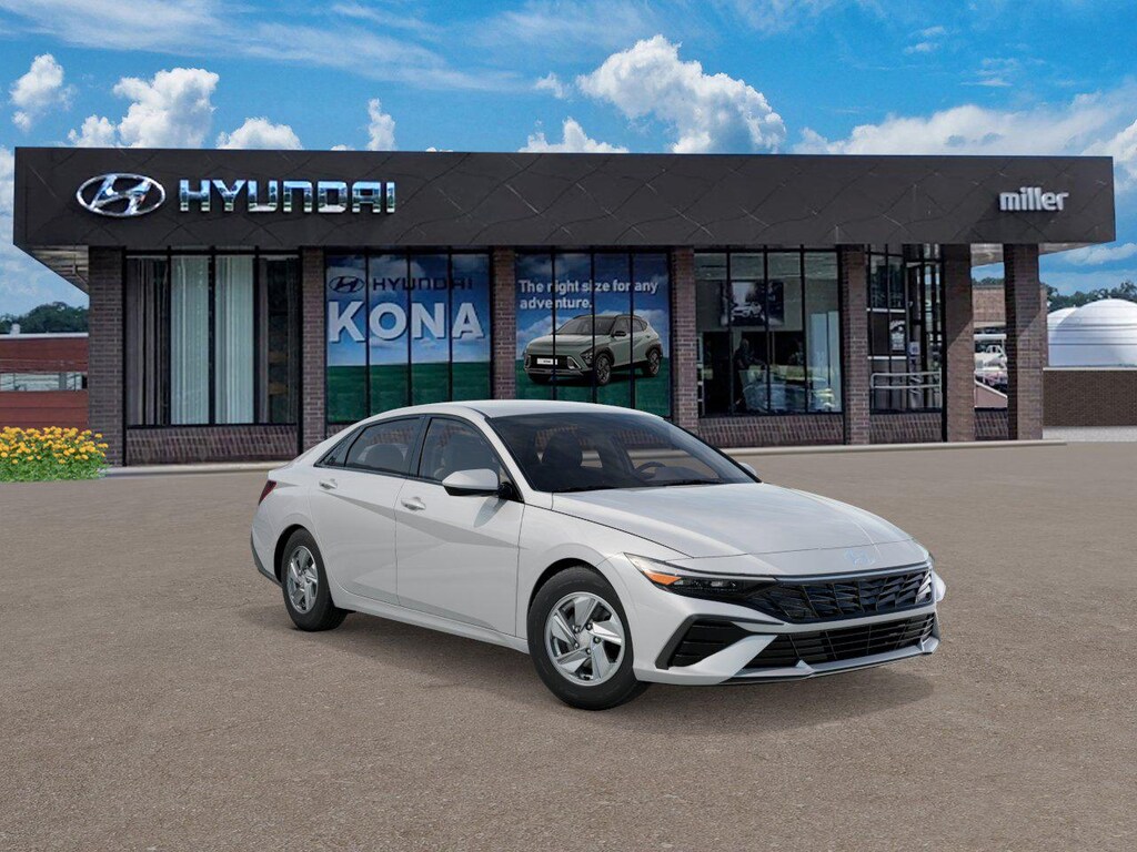 New 2026 Hyundai Elantra SE Sedan
