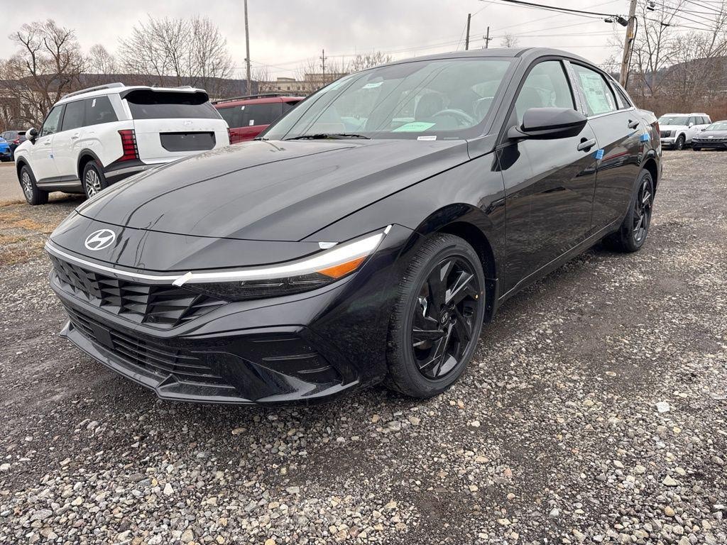 New 2026 Hyundai Elantra SEL Sport Premium Sedan