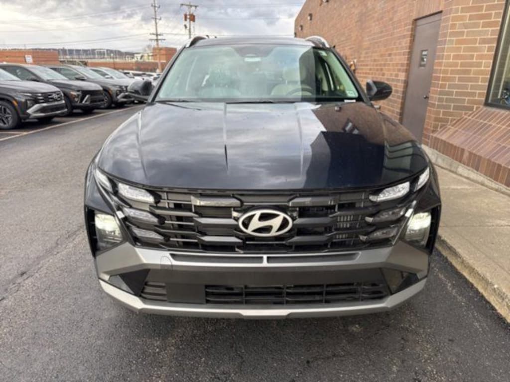 New 2025 Hyundai Tucson Hybrid SEL Convenience SUV