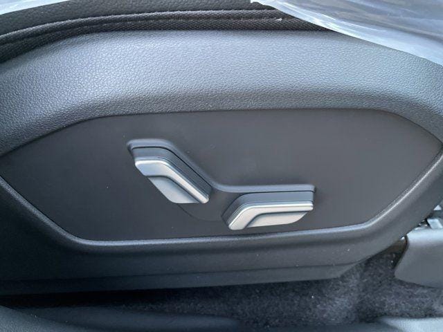 2026 Hyundai Santa Fe Limited - Photo 11