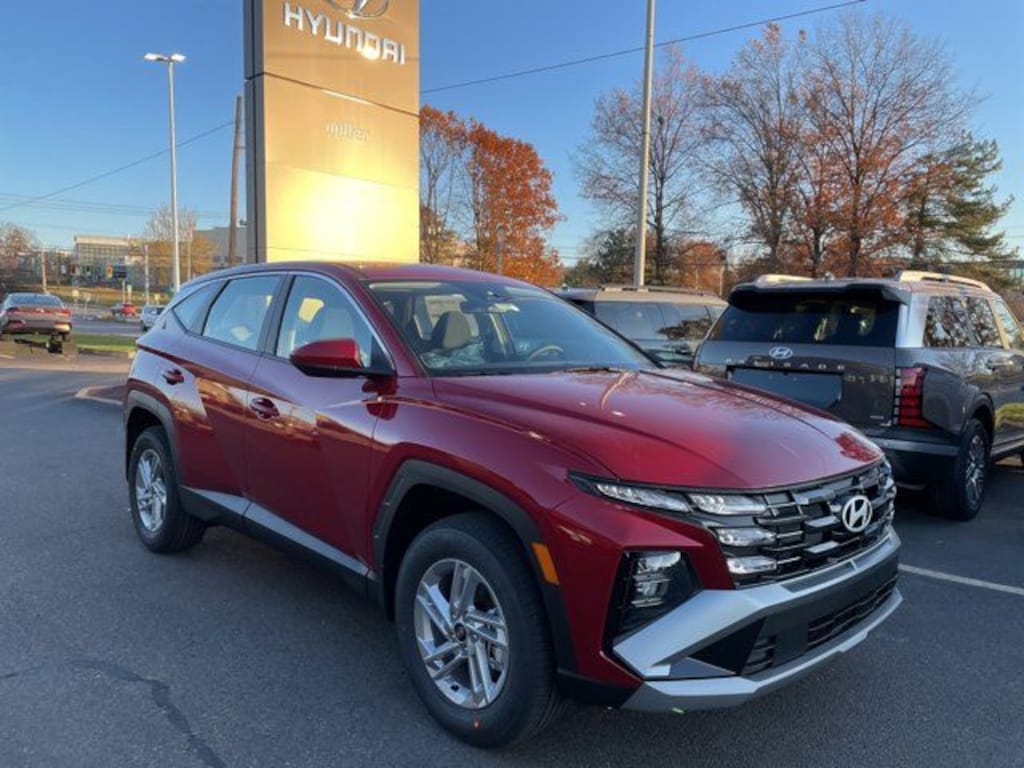 New 2026 Hyundai Tucson SE SUV