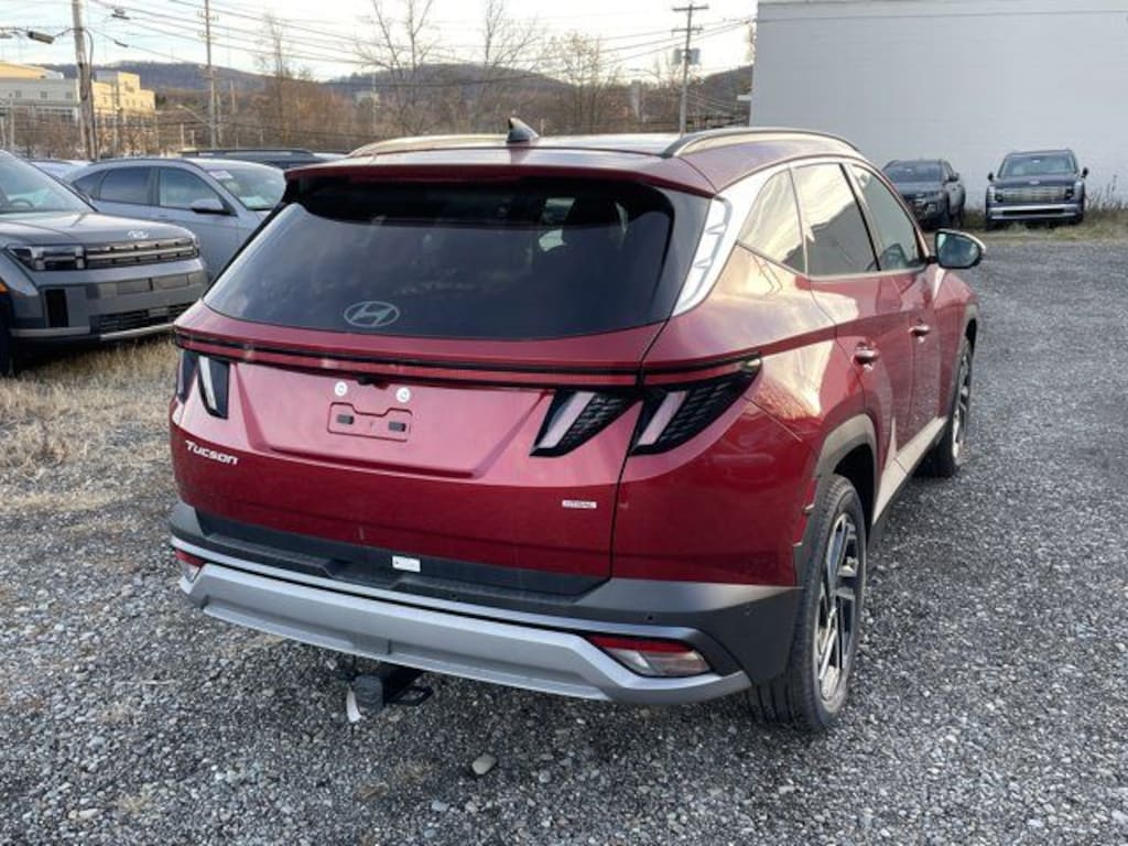 New 2025 Hyundai Tucson Limited AWD SUV