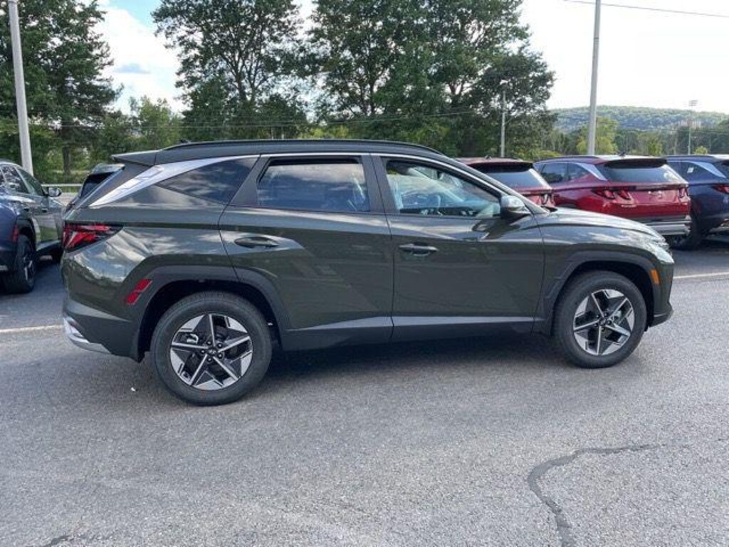 New 2026 Hyundai Tucson SEL AWD SUV