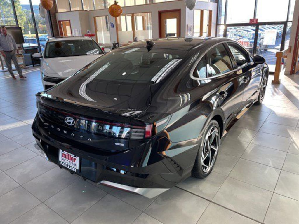 New 2026 Hyundai Sonata SEL Sport Sedan