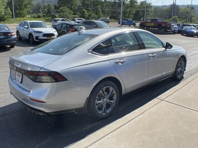 2025 Honda Accord Hybrid EX-L photo 4