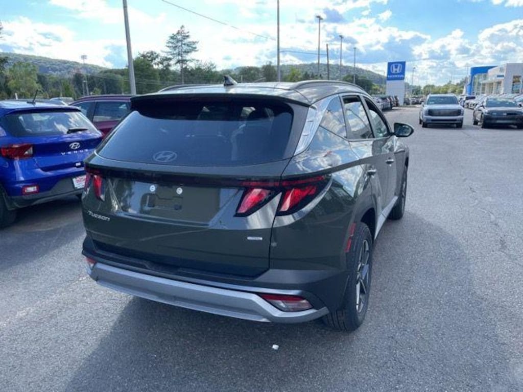 New 2026 Hyundai Tucson SEL AWD SUV