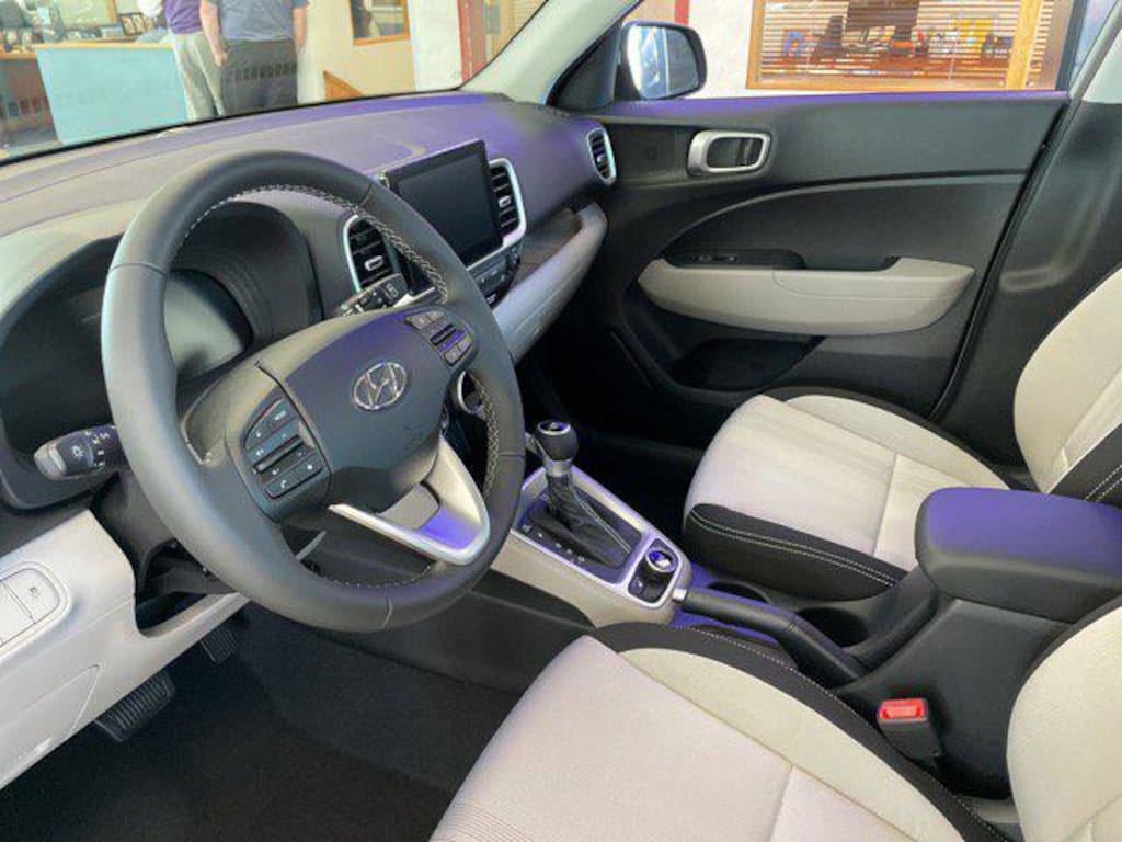 New 2026 Hyundai Venue SEL SUV