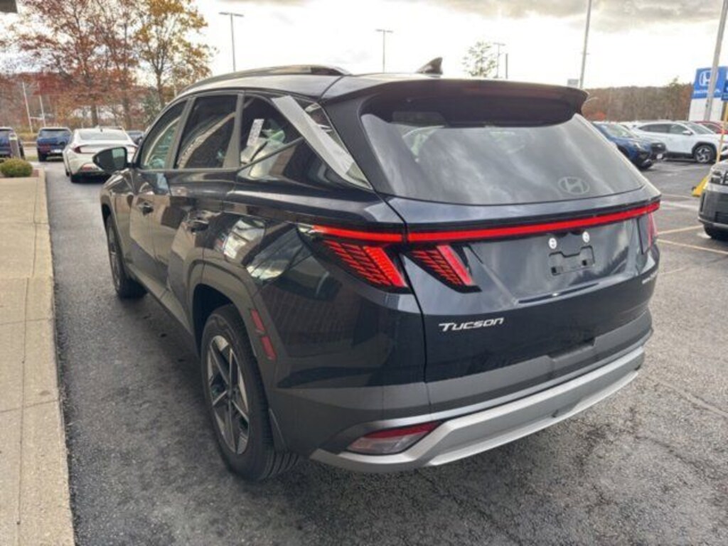 New 2025 Hyundai Tucson Hybrid SEL Convenience SUV