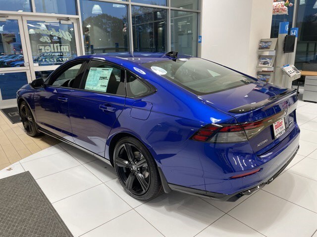 2025 Honda Accord Hybrid Sport-L photo 4