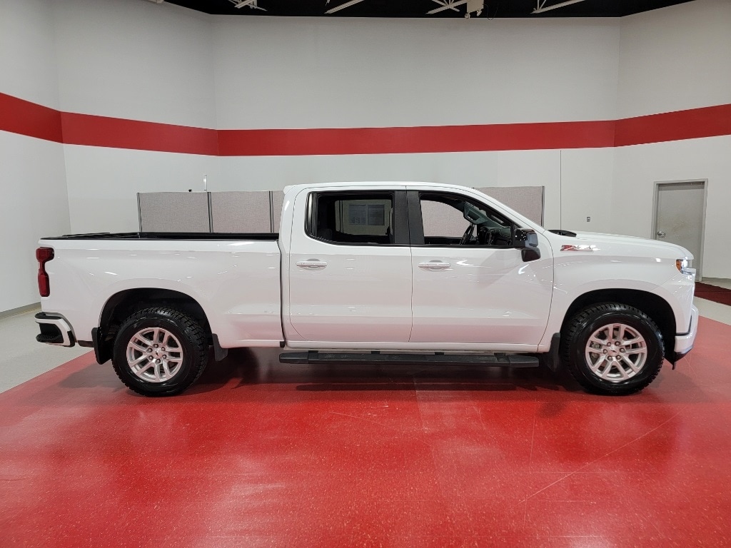 Used 2019 Chevrolet Silverado 1500 RST with VIN 1GCUYEEDXKZ277904 for sale in Saint Cloud, Minnesota